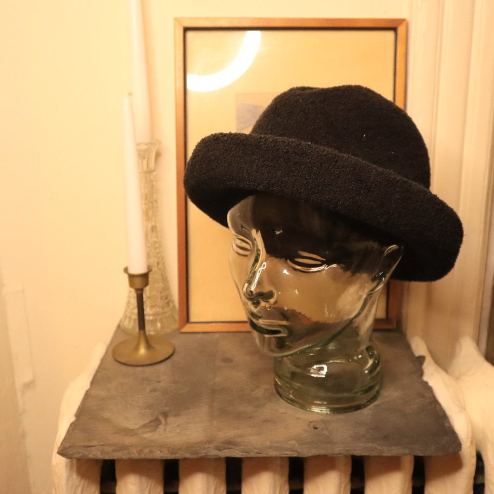 Vintage 90s Black Felted Hat